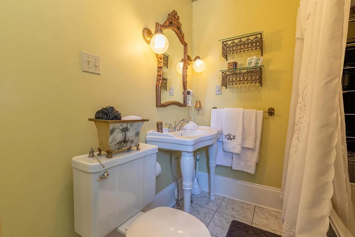 Fitzroy Hall Charlottetown Bagian luar foto