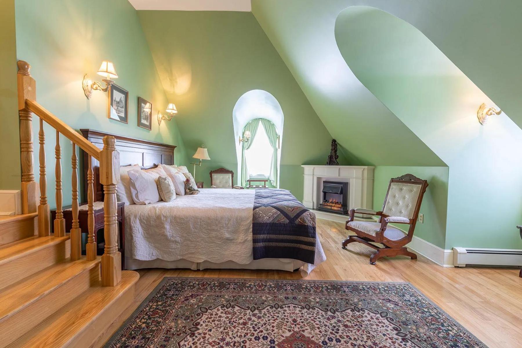 Fitzroy Hall Bed & Breakfast Charlottetown Bagian luar foto