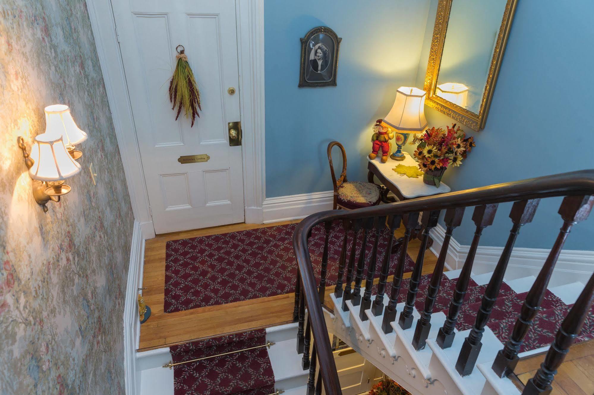 Fitzroy Hall Bed & Breakfast Charlottetown Bagian luar foto